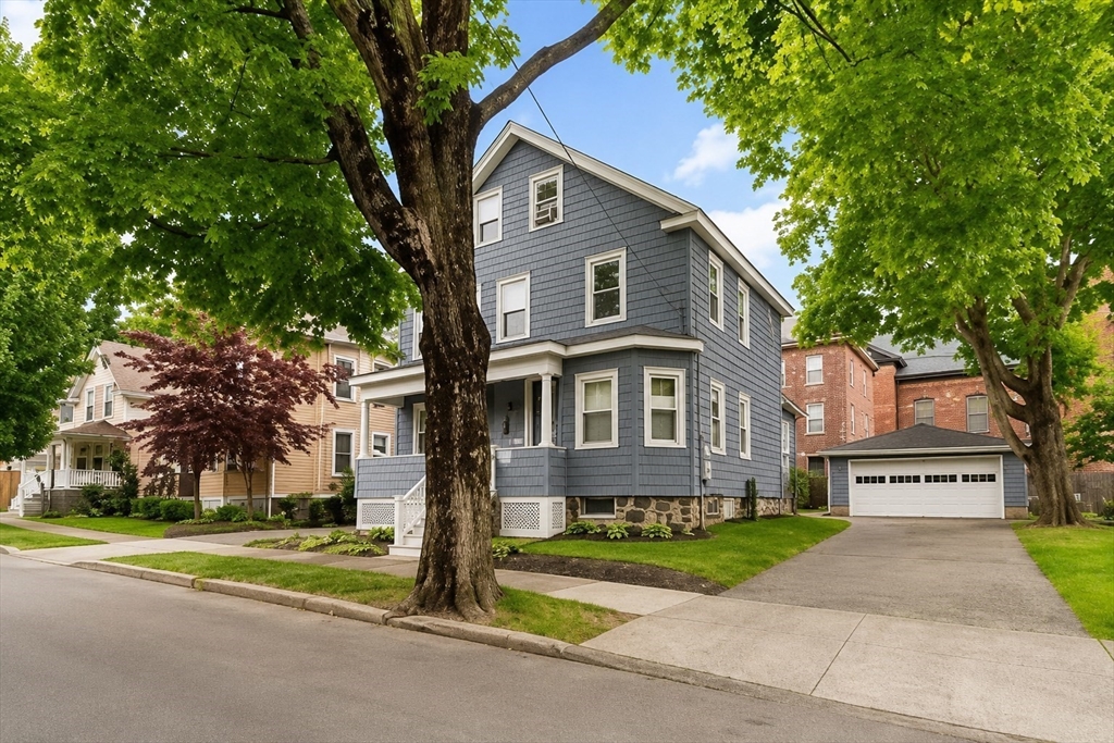 15 Perley Street, Lynn, Massachusetts, 3 Bedrooms Bedrooms, 6 Rooms Rooms,2.5 BathroomsBathrooms,Residential,For Sale,Perley Street,73523066