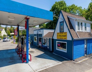 204 Marion Rd, Wareham, Massachusetts, ,Commercial Sale,For Sale,Marion Rd,73523106