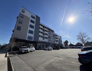 87 Medford St, Medford, Massachusetts, 1 Bedroom Bedrooms, 3 Rooms Rooms,1 BathroomBathrooms,Residential Lease,For Rent,Medford St,73523138