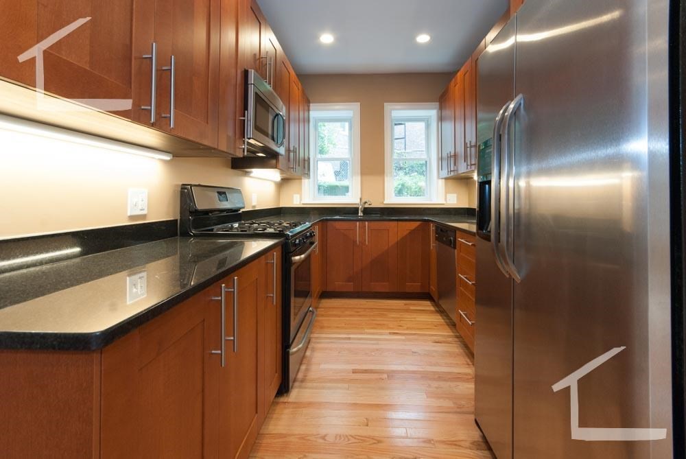 6 Lothian Rd, Boston, Massachusetts, 4 Bedrooms Bedrooms, 6 Rooms Rooms,2 BathroomsBathrooms,Residential Lease,For Rent,Lothian Rd,73523035