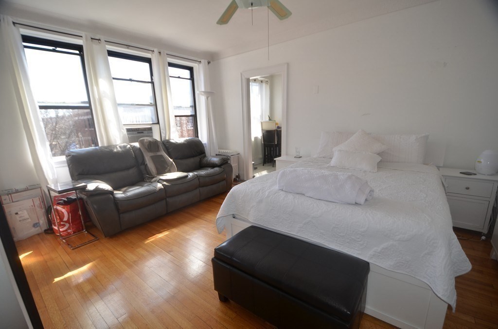 141 Englewood Ave, Boston, Massachusetts, 2 Rooms Rooms,1 BathroomBathrooms,Residential Lease,For Rent,Englewood Ave,73523172