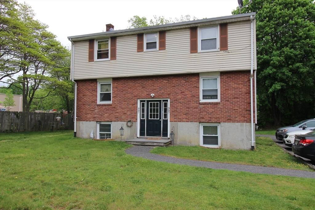 997 Broadway, Raynham, Massachusetts, 1 Bedroom Bedrooms, 4 Rooms Rooms,1 BathroomBathrooms,Residential Lease,For Rent,Broadway,73523231