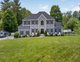1 Fairbanks Lane, North Reading, Massachusetts, 5 Bedrooms Bedrooms, 13 Rooms Rooms,3.5 BathroomsBathrooms,Residential,For Sale,Fairbanks Lane,73523135