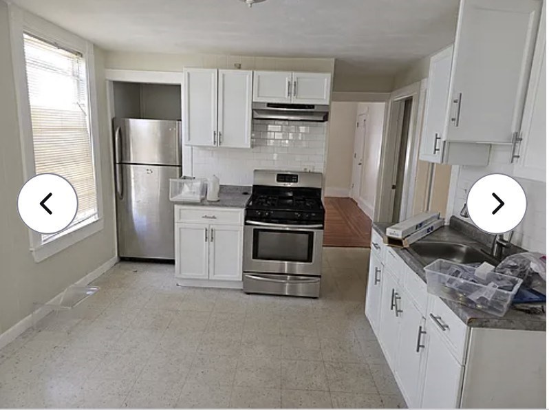 14-18 Holland Ave, Lynnfield, Massachusetts, 2 Bedrooms Bedrooms, 3 Rooms Rooms,1 BathroomBathrooms,Residential Lease,For Rent,Holland Ave,73523274
