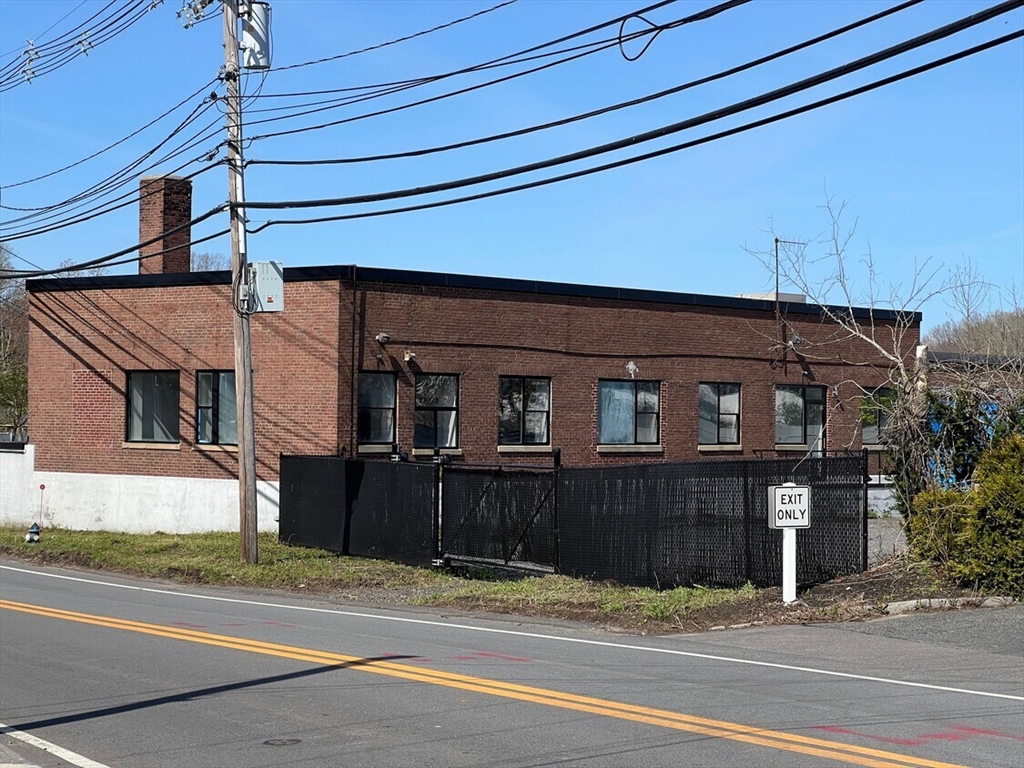 138 Leland St, Framingham, Massachusetts, ,Commercial Lease,For Rent,Leland St,73523301