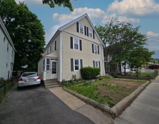 236-238 Adams St, Newton, Massachusetts, 8 Bedrooms Bedrooms, 14 Rooms Rooms,2 BathroomsBathrooms,Residential Income,For Sale,Adams St,73523315