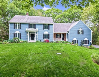 10 Benson Rd, Hopkinton, Massachusetts, 4 Bedrooms Bedrooms, 10 Rooms Rooms,2.5 BathroomsBathrooms,Residential,For Sale,Benson Rd,73523296