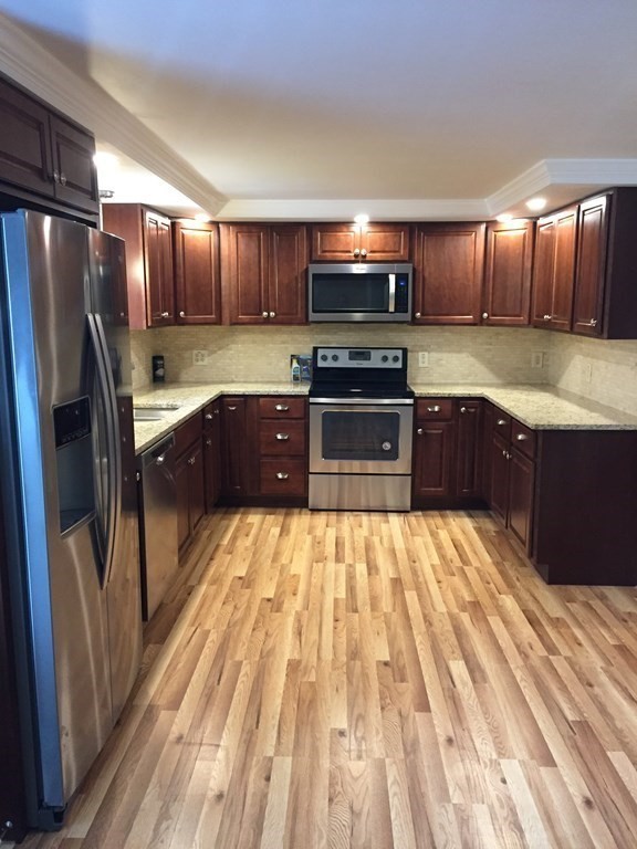 75 Chapel St, Shirley, Massachusetts, 1 Bedroom Bedrooms, 4 Rooms Rooms,1 BathroomBathrooms,Residential Lease,For Rent,Chapel St,73523500