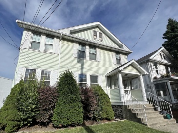 385 Arlington St, Watertown, Massachusetts, 2 Bedrooms Bedrooms, 7 Rooms Rooms,1 BathroomBathrooms,Residential Lease,For Rent,Arlington St,73520227
