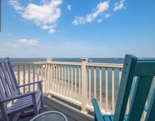 66 Glades Road, Scituate, Massachusetts, 2 Bedrooms Bedrooms, 6 Rooms Rooms,2 BathroomsBathrooms,Residential,For Sale,Glades Road,73523521