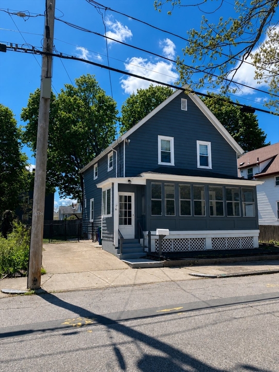 21 Bicknell St, Attleboro, Massachusetts, 4 Bedrooms Bedrooms, 7 Rooms Rooms,1.5 BathroomsBathrooms,Residential,For Sale,Bicknell St,73523597