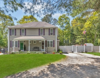26 Garibaldi, Plymouth, Massachusetts, 3 Bedrooms Bedrooms, 5 Rooms Rooms,1.5 BathroomsBathrooms,Residential,For Sale,Garibaldi,73523614
