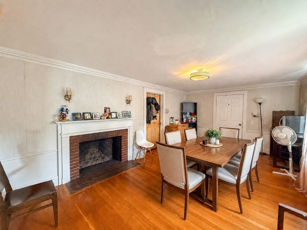 85 Fairbank St, Boston, Massachusetts, 6 Bedrooms Bedrooms, 9 Rooms Rooms,3 BathroomsBathrooms,Residential Lease,For Rent,Fairbank St,73523639