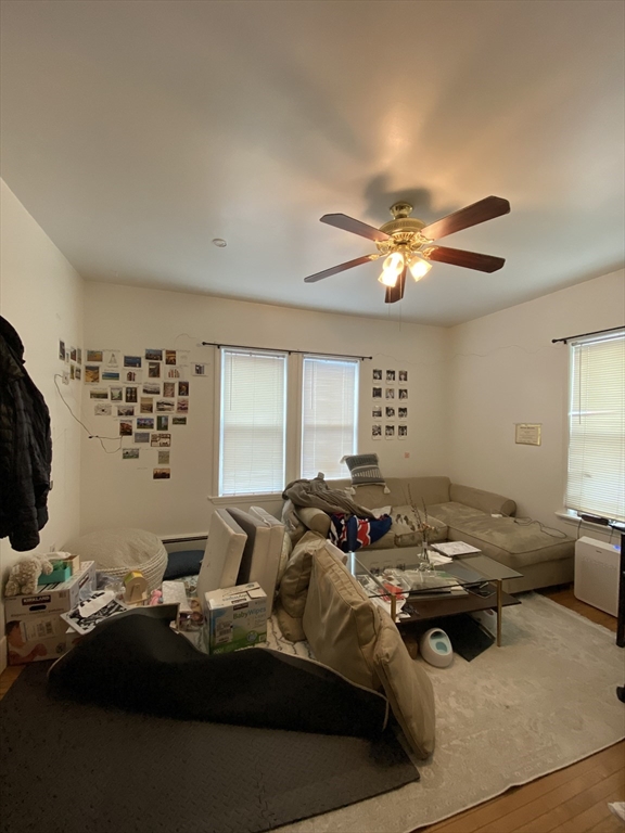 6 Dickinson St, Cambridge, Massachusetts, 1 Bedroom Bedrooms, 2 Rooms Rooms,1 BathroomBathrooms,Residential Lease,For Rent,Dickinson St,73523528