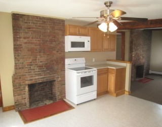 45 Main St, Gloucester, Massachusetts, 2 Bedrooms Bedrooms, 4 Rooms Rooms,1 BathroomBathrooms,Residential Lease,For Rent,Main St,73523544