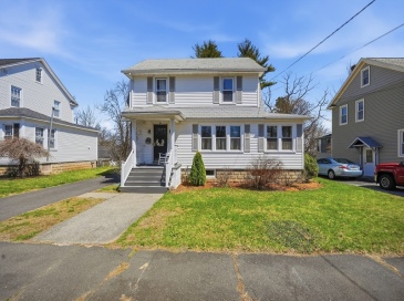 64 Brookline Ave, Westfield, Massachusetts, 3 Bedrooms Bedrooms, 7 Rooms Rooms,1 BathroomBathrooms,Residential,For Sale,Brookline Ave,73500527