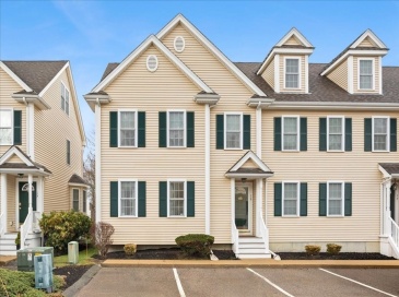 172 Dean St, Taunton, Massachusetts, 2 Bedrooms Bedrooms, 5 Rooms Rooms,2.5 BathroomsBathrooms,Residential,For Sale,Dean St,73494380
