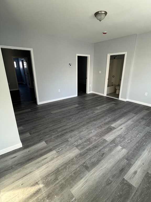 106 Kilburn Street, Fall River, Massachusetts, 2 Bedrooms Bedrooms, 5 Rooms Rooms,1 BathroomBathrooms,Residential Lease,For Rent,Kilburn Street,73523841