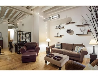 111 Beach Street, Boston, Massachusetts, 1 Bedroom Bedrooms, 3 Rooms Rooms,1 BathroomBathrooms,Residential Lease,For Rent,Beach Street,73523857