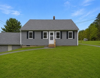 46 Smith St, Palmer, Massachusetts, 3 Bedrooms Bedrooms, 5 Rooms Rooms,3 BathroomsBathrooms,Residential,For Sale,Smith St,73523906