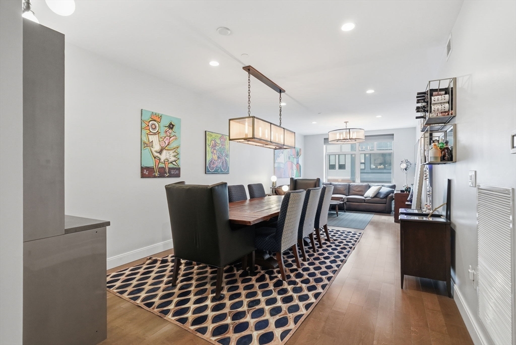 150 Dorchester Ave, Boston, Massachusetts, 2 Bedrooms Bedrooms, 4 Rooms Rooms,2 BathroomsBathrooms,Residential,For Sale,Dorchester Ave,73523923
