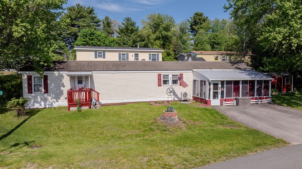 1 First Street, Sturbridge, Massachusetts, 2 Bedrooms Bedrooms, 5 Rooms Rooms,1 BathroomBathrooms,Residential,For Sale,First Street,73523713
