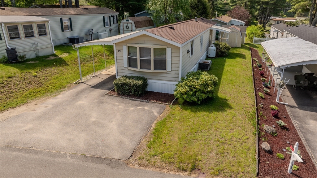 131 Pine Ave, Sturbridge, Massachusetts, 2 Bedrooms Bedrooms, 5 Rooms Rooms,1 BathroomBathrooms,Residential,For Sale,Pine Ave,73523711