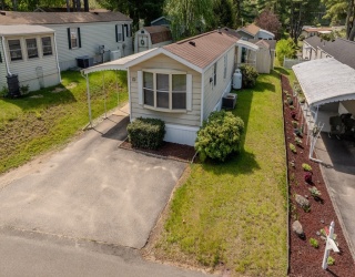 131 Pine Ave, Sturbridge, Massachusetts, 2 Bedrooms Bedrooms, 5 Rooms Rooms,1 BathroomBathrooms,Residential,For Sale,Pine Ave,73523711