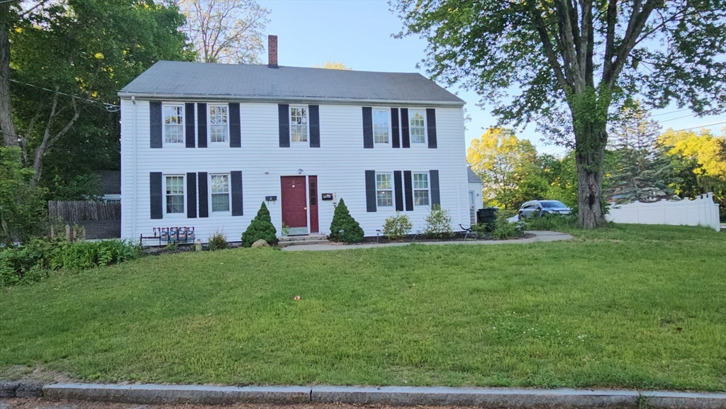 2 Buttomwood Lane, Auburn, Massachusetts, 2 Bedrooms Bedrooms, 4 Rooms Rooms,1 BathroomBathrooms,Residential Lease,For Rent,Buttomwood Lane,73523956