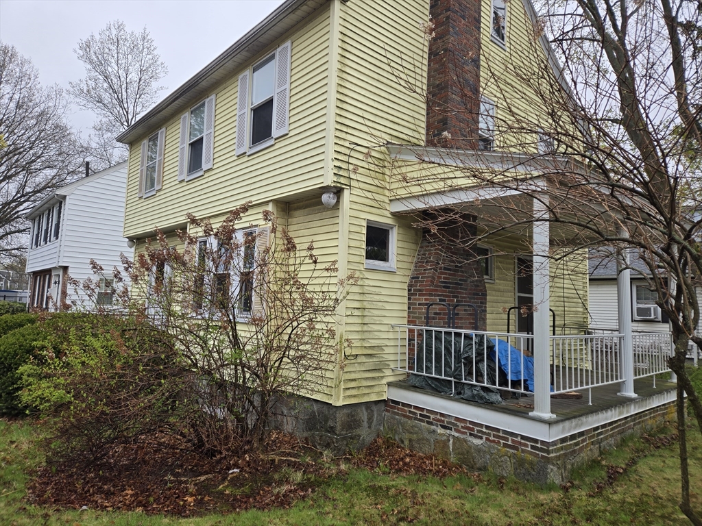 66 Wycliff Ave, Boston, Massachusetts, 3 Bedrooms Bedrooms, 6 Rooms Rooms,1 BathroomBathrooms,Residential,For Sale,Wycliff Ave,73523967