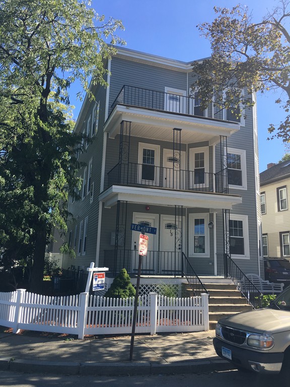 15 Vermont Avenue, Somerville, Massachusetts, 2 Bedrooms Bedrooms, 6 Rooms Rooms,1 BathroomBathrooms,Residential Lease,For Rent,Vermont Avenue,73523794
