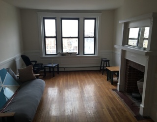 1680 Commonwealth Ave, Boston, Massachusetts, 4 Bedrooms Bedrooms, 6 Rooms Rooms,1 BathroomBathrooms,Residential Lease,For Rent,Commonwealth Ave,73523803