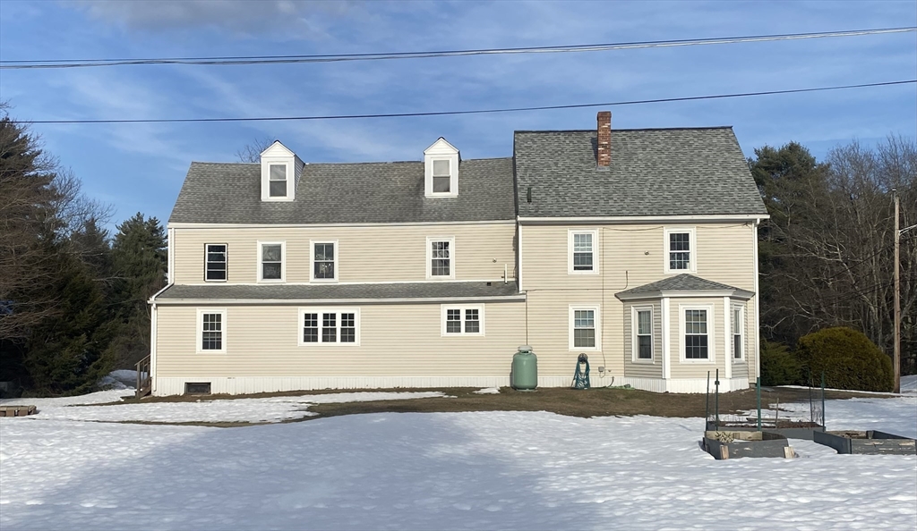 26 Turner St., Templeton, Massachusetts, 4 Bedrooms Bedrooms, 19 Rooms Rooms,2 BathroomsBathrooms,Residential Income,For Sale,Turner St.,73490125