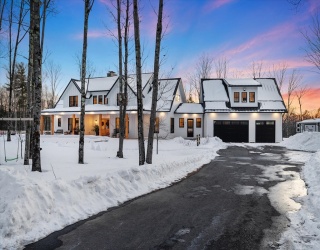 5 Blueberry Hill Rd, Westhampton, Massachusetts, 4 Bedrooms Bedrooms, 9 Rooms Rooms,4 BathroomsBathrooms,Residential,For Sale,Blueberry Hill Rd,73481602