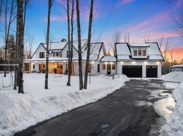 5 Blueberry Hill Rd, Westhampton, Massachusetts, 4 Bedrooms Bedrooms, 9 Rooms Rooms,4 BathroomsBathrooms,Residential,For Sale,Blueberry Hill Rd,73481602