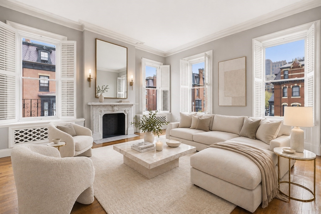 274 Clarendon St, Boston, Massachusetts, 1 Bedroom Bedrooms, 3 Rooms Rooms,1 BathroomBathrooms,Residential,For Sale,Clarendon St,73512689