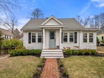 386 Country Way, Scituate, Massachusetts, 4 Bedrooms Bedrooms, 8 Rooms Rooms,2 BathroomsBathrooms,Residential,For Sale,Country Way,73501742 386 Country Way, Scituate, Massachusetts, 4 Bedrooms Bedrooms, 8 Rooms Rooms,2 BathroomsBathrooms,Residential,For Sale,Country Way,73501742