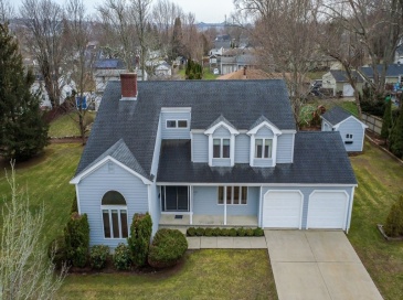 205 Perron Avenue, Somerset, Massachusetts, 4 Bedrooms Bedrooms, 10 Rooms Rooms,2.5 BathroomsBathrooms,Residential,For Sale,Perron Avenue,73495062 205 Perron Avenue, Somerset, Massachusetts, 4 Bedrooms Bedrooms, 10 Rooms Rooms,2.5 BathroomsBathrooms,Residential,For Sale,Perron Avenue,73495062