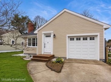 1064 Somerset Ave, Dighton, Massachusetts, 3 Bedrooms Bedrooms, 5 Rooms Rooms,1 BathroomBathrooms,Residential,For Sale,Somerset Ave,73502056 1064 Somerset Ave, Dighton, Massachusetts, 3 Bedrooms Bedrooms, 5 Rooms Rooms,1 BathroomBathrooms,Residential,For Sale,Somerset Ave,73502056