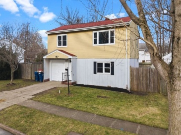 38 Turner St, New Bedford, Massachusetts, 2 Bedrooms Bedrooms, 4 Rooms Rooms,1 BathroomBathrooms,Residential,For Sale,Turner St,73498485 38 Turner St, New Bedford, Massachusetts, 2 Bedrooms Bedrooms, 4 Rooms Rooms,1 BathroomBathrooms,Residential,For Sale,Turner St,73498485