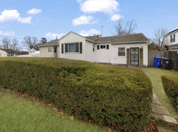 20 Cleveland St, West Warwick, Rhode Island, 4 Bedrooms Bedrooms, 8 Rooms Rooms,2 BathroomsBathrooms,Residential,For Sale,Cleveland St,73491699