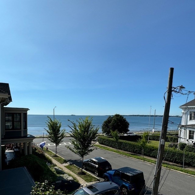 20 Peirce Rd, Lynn, Massachusetts, 2 Bedrooms Bedrooms, 5 Rooms Rooms,1 BathroomBathrooms,Residential Lease,For Rent,Peirce Rd,73524106