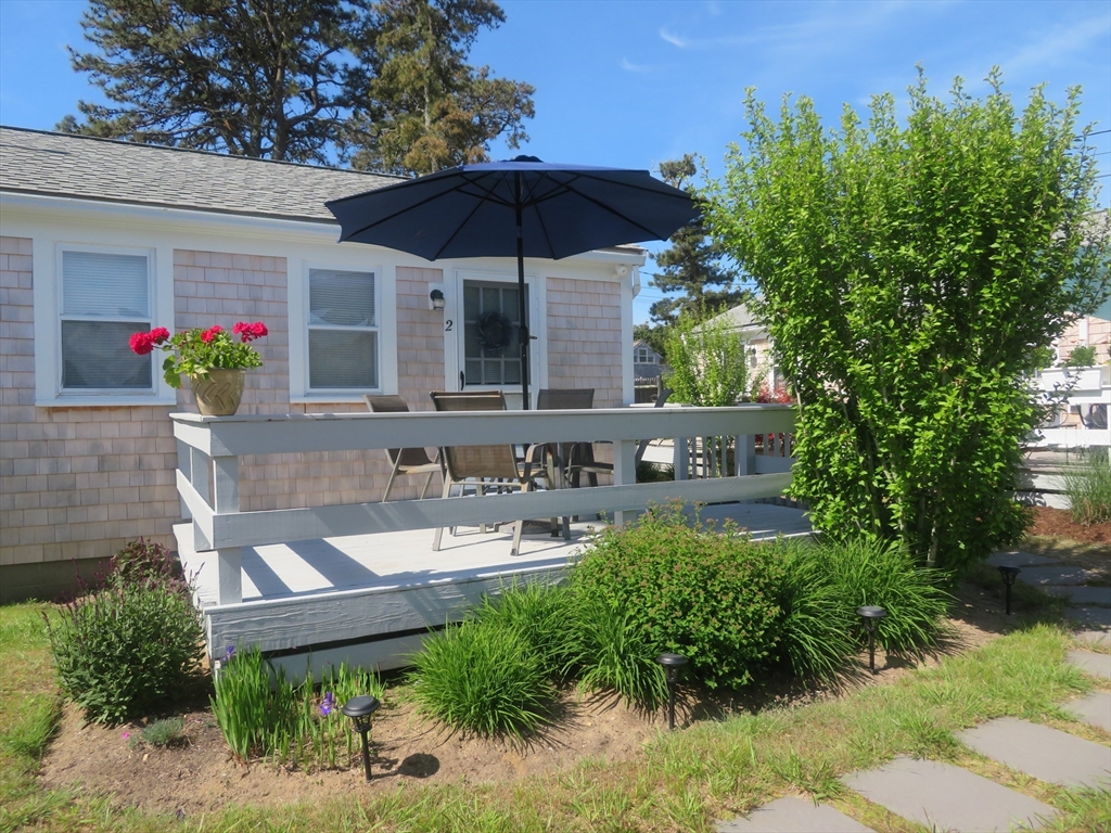 37 Ocean Dr, Dennis, Massachusetts, 2 Bedrooms Bedrooms, 3 Rooms Rooms,1 BathroomBathrooms,Residential,For Sale,Ocean Dr,73524278