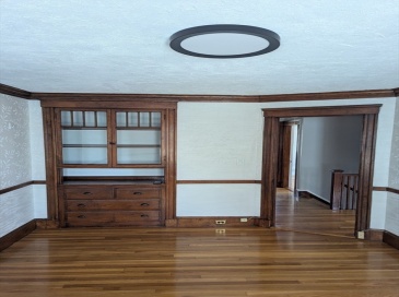 6 Violante Street, Boston, Massachusetts, 2 Bedrooms Bedrooms, 5 Rooms Rooms,1 BathroomBathrooms,Residential Lease,For Rent,Violante Street,73524279