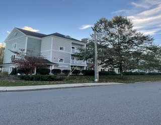 5 Woodman Way, Newburyport, Massachusetts, 2 Bedrooms Bedrooms, 5 Rooms Rooms,2 BathroomsBathrooms,Residential Lease,For Rent,Woodman Way,73524321