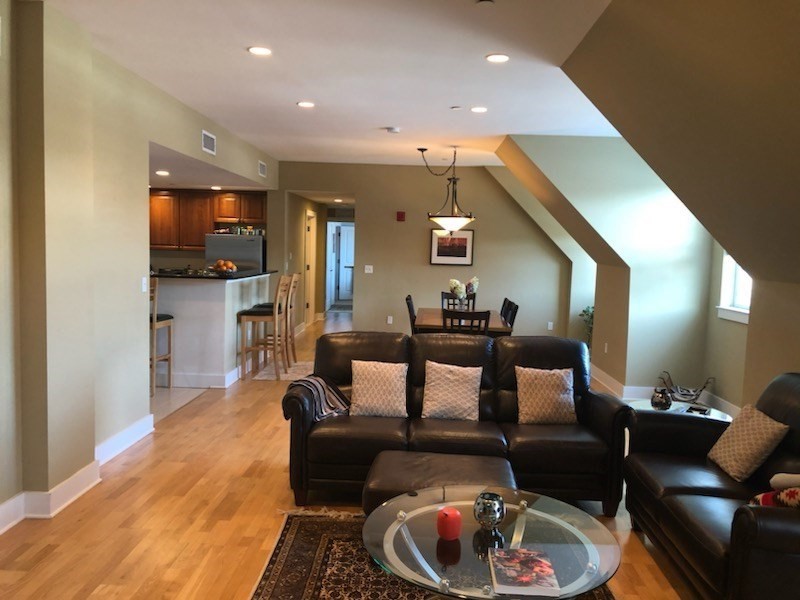 1 Powder Mill Square, Andover, Massachusetts, 2 Bedrooms Bedrooms, 5 Rooms Rooms,2 BathroomsBathrooms,Residential Lease,For Rent,Powder Mill Square,73524334