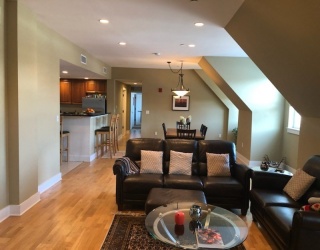 1 Powder Mill Square, Andover, Massachusetts, 2 Bedrooms Bedrooms, 5 Rooms Rooms,2 BathroomsBathrooms,Residential Lease,For Rent,Powder Mill Square,73524334