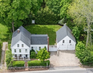 295 Concord Road, Sudbury, Massachusetts, 3 Bedrooms Bedrooms, 9 Rooms Rooms,2.5 BathroomsBathrooms,Residential,For Sale,Concord Road,73524363