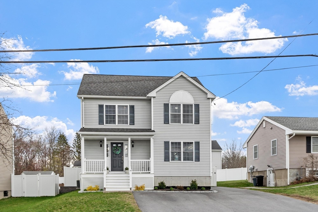 263 Forest Street, Methuen, Massachusetts, 3 Bedrooms Bedrooms, 6 Rooms Rooms,1.5 BathroomsBathrooms,Residential,For Sale,Forest Street,73502229