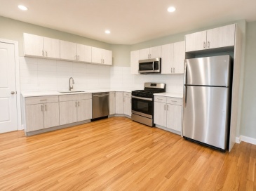 299 Dudley, Boston, Massachusetts, 3 Bedrooms Bedrooms, 4 Rooms Rooms,2 BathroomsBathrooms,Residential Lease,For Rent,Dudley,73524223
